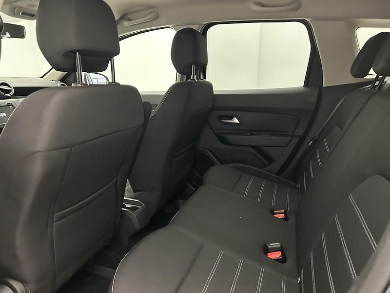 Dacia Duster 1.0 TCe Comfort - fotka 17 z 24