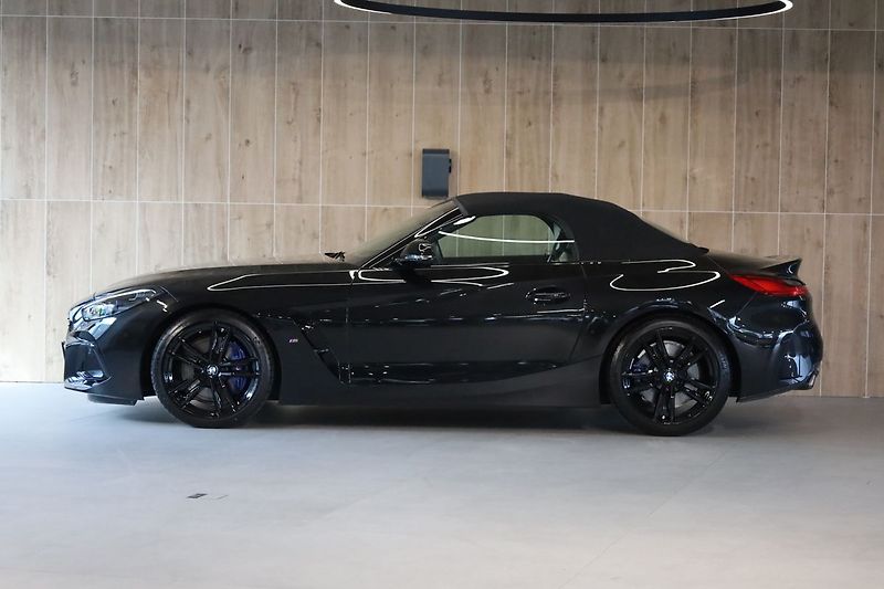 BMW Z4 M40i, Harman, Adaptiv, HUD - fotka 3 z 23