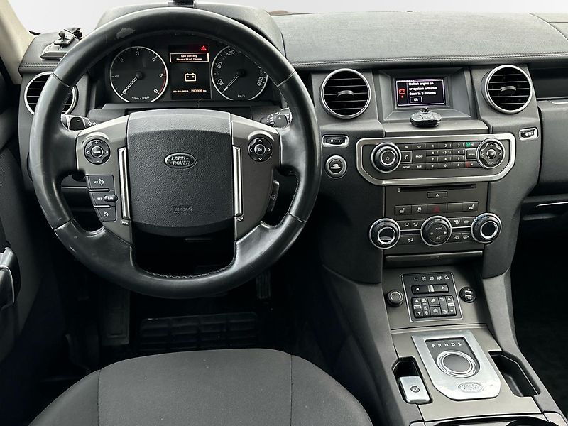 Land Rover Discovery (2015)  3.0l TDV6 SE AUTO 4WD - fotka 5 z 25