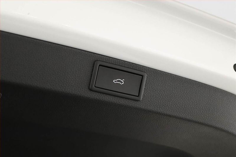 Škoda Karoq (2025) 1.5 TSI, Top Selection, ACC - fotka 19 z 19