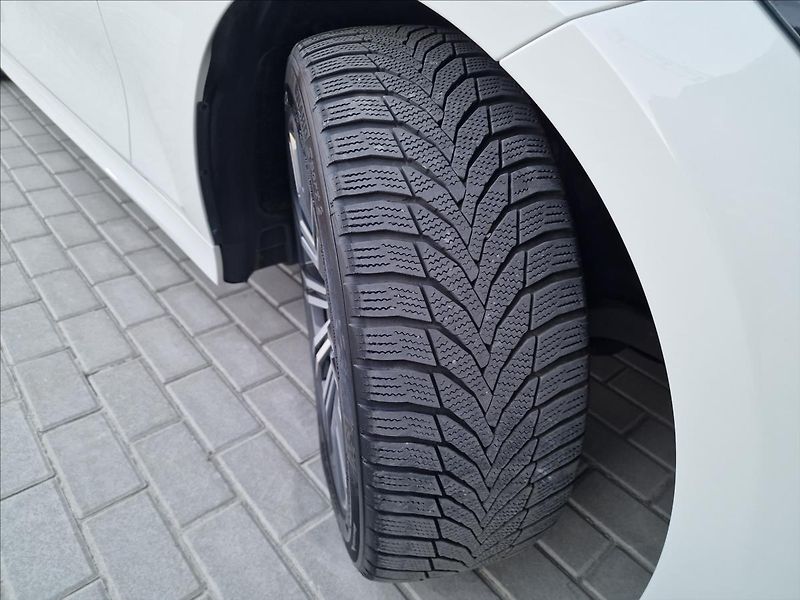 BMW Řada 3 320d xDrive,M Sport,ČR,1.Maj. - fotka 45 z 50