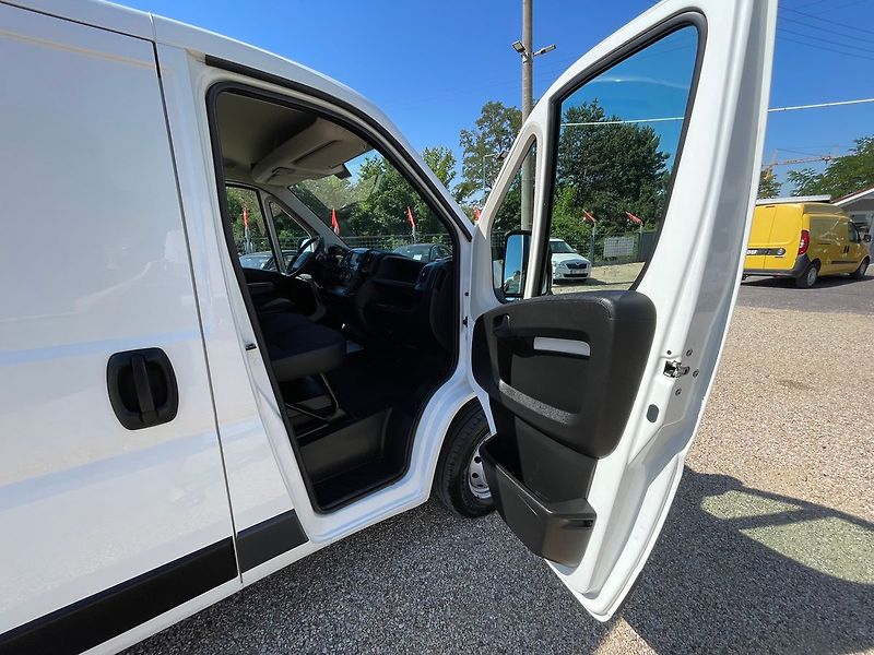 Peugeot Boxer 2.2bHDi 88kW*ZADÁNO* - fotka 17 z 25