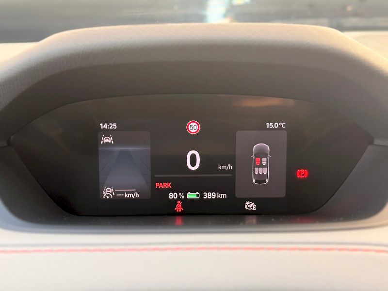 Škoda Elroq (2025) 85, 82 KWH 210 KW - fotka 26 z 38