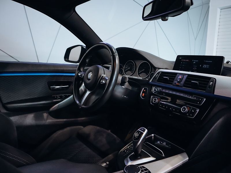 BMW Řada 4 430d Gran Coupé M-paket - fotka 23 z 29