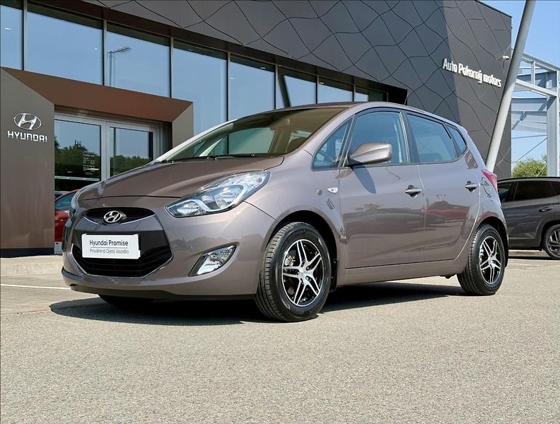 Hyundai ix20 1,4 i  Trikolor Essential - fotka 1 z 28