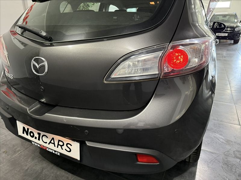 Mazda 3 1,6   i TX VÝHŘEV TAŽNÉ ČIDLA - fotka 26 z 32
