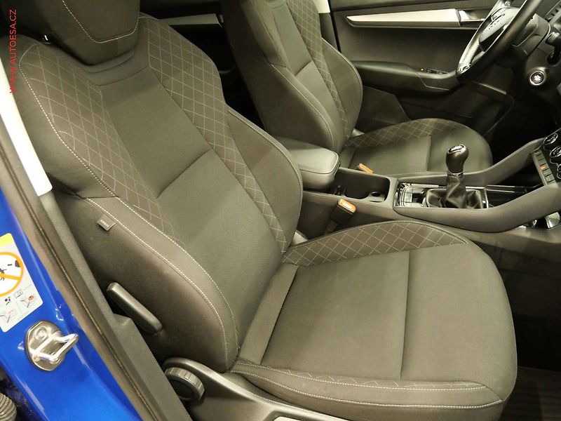 Škoda Karoq (2020) 1.0TSI, ČR, Ambition, LED - fotka 11 z 21