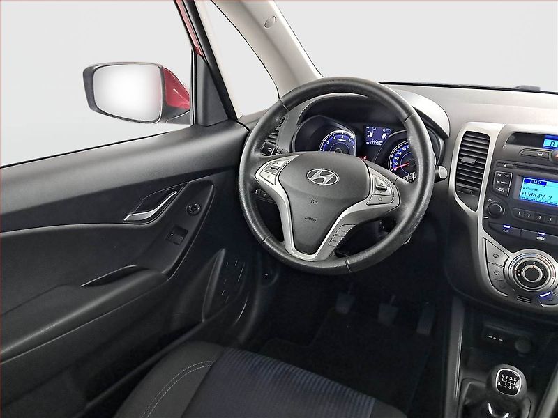 Hyundai ix20 (2013) 1.4 CVVT, Serv.kniha - fotka 7 z 16