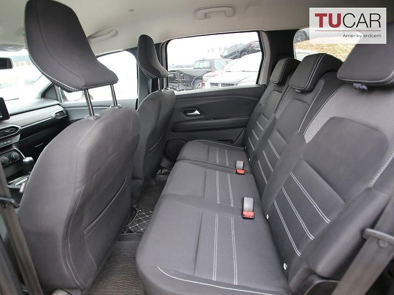 Dacia Jogger (2022) 1.0 Tce LPG - fotka 26 z 28