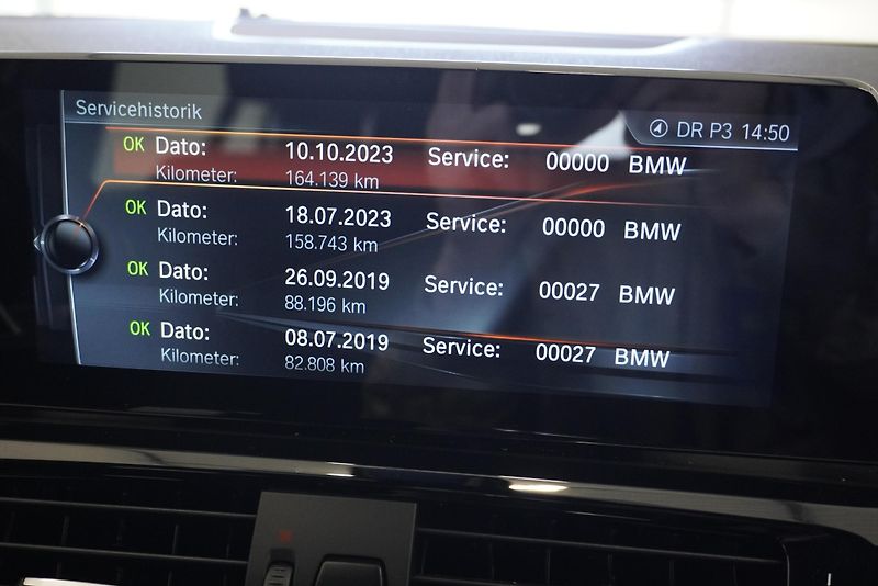 BMW X4 3.0 35D X-DRIVE M-SPORT - fotka 33 z 33