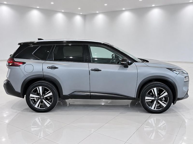 Nissan X-Trail (2023) - fotka 7 z 29