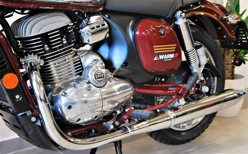 Jawa 300 CL (2026) 350 CL - fotka 9 z 25