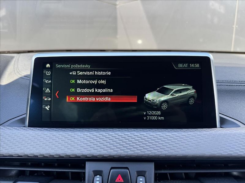 BMW X2 1,5 sDrive 18i M-Sport X DPH - fotka 22 z 30