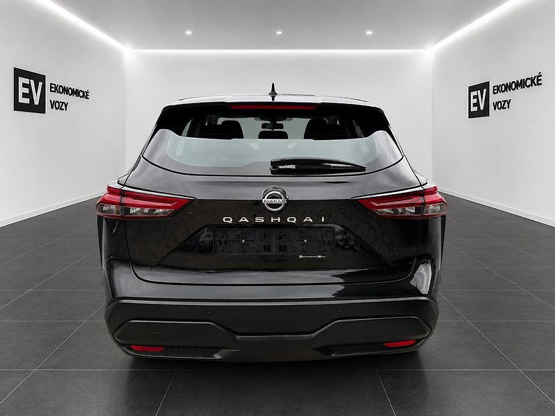 Nissan Qashqai (2022) 1.3 MHEV,140PS,ZÁRUKA - fotka 6 z 37