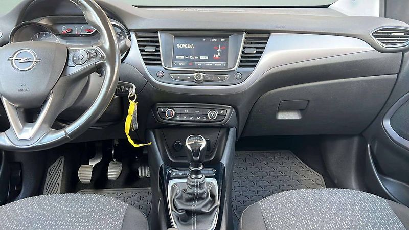 Opel Crossland Edition 1.2 TURBO 81kW MT6/P39 - fotka 15 z 38