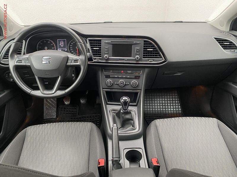Seat Leon (2015) 1.2 TSi, Style, LED, TZ - fotka 8 z 16
