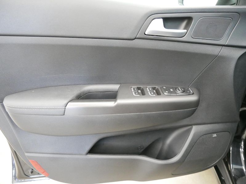Kia Sportage - fotka 11 z 23