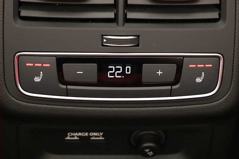 Audi A5 (2024) 40 TFSI - fotka 26 z 26