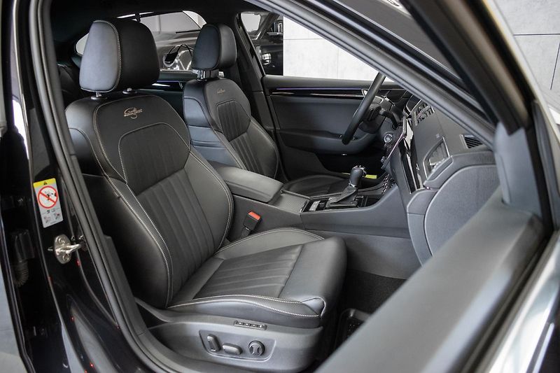 Škoda Superb TDI 147kW 4x4*L&K*WEBASTO*ČR 1 - fotka 11 z 48
