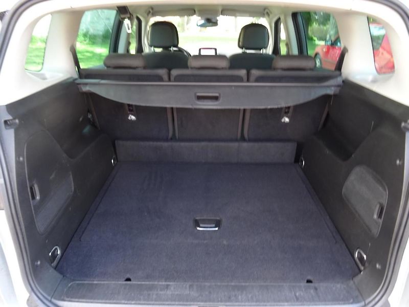 Opel Zafira 1,6 CNG Tourer Edition - fotka 10 z 31