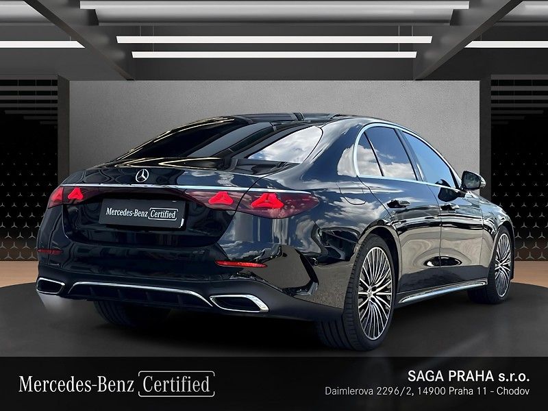 Mercedes-Benz Třídy E 450 d 4MATIC - fotka 4 z 21