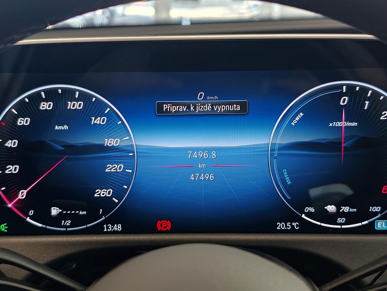 Mercedes-Benz Třídy E E300 de T 4M Avantgarde Adv+ - fotka 31 z 34