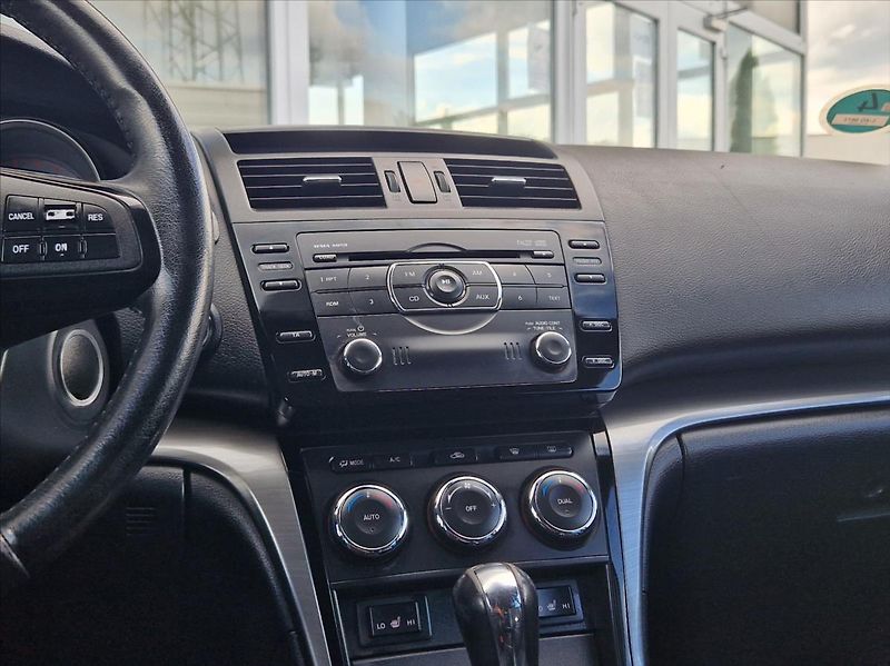 Mazda 6 2,0 i NOSIČ KŮŽE AUTOAC VÝHŘEV - fotka 27 z 34