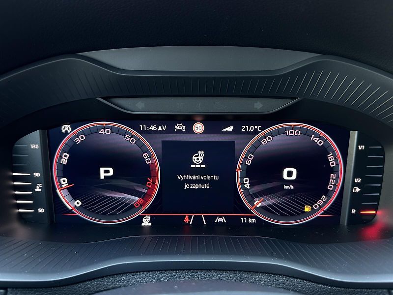 Škoda Karoq 2.0TSi DSG 4x4 Sportline 190PS - fotka 27 z 51