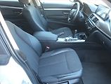 BMW Řada 3 (2014) 320d xDrive GT, 4X4, Automat - náhled 9
