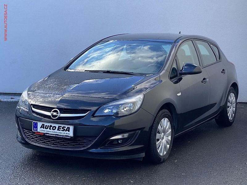 Opel Astra (2014) 1.7CDTi, 1.maj,ČR, AC, temp - fotka 3 z 16