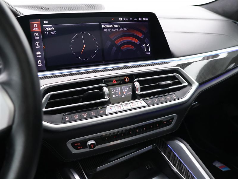 BMW X6 3,0 294kW M50d M-Paket DPH - fotka 18 z 30
