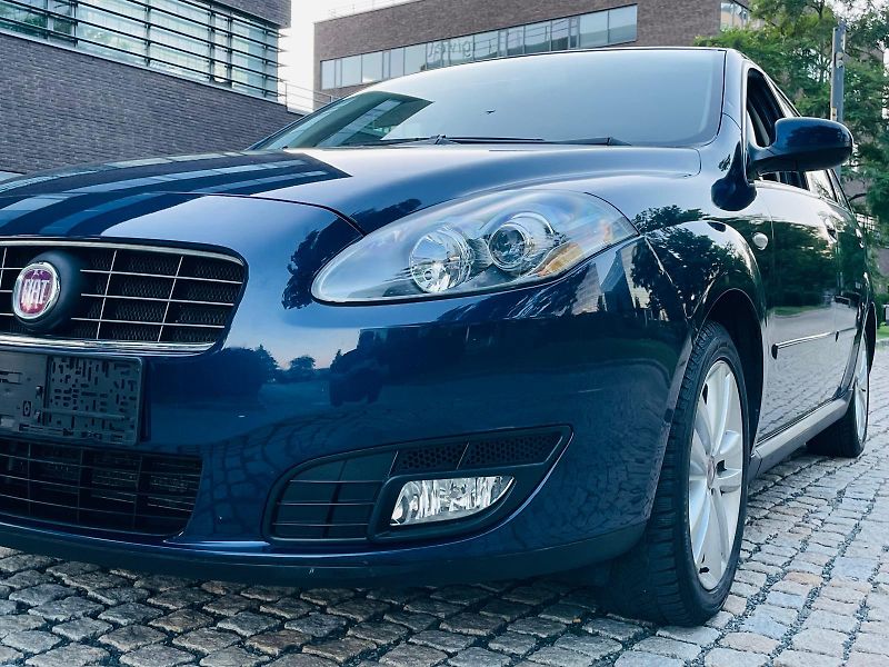Fiat Croma 1.9D SENZORY SERVISKA TAŽNÉ - fotka 41 z 42