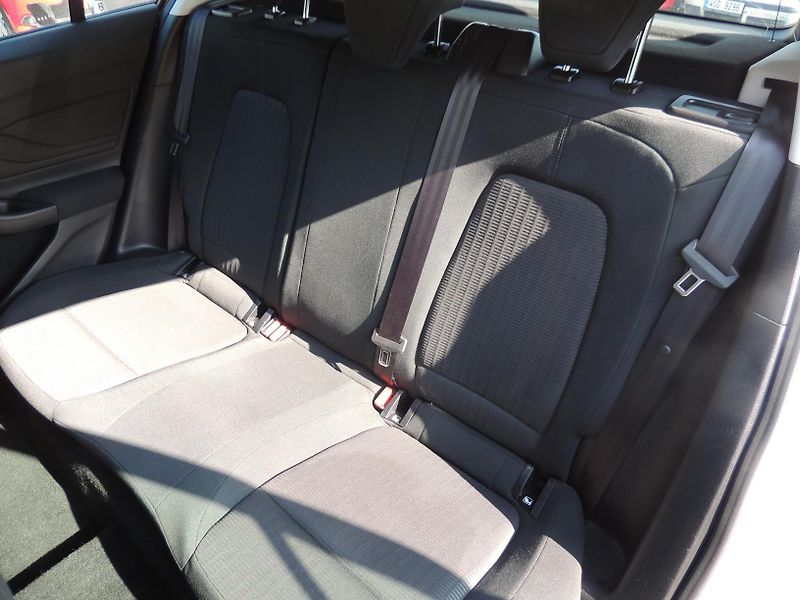 Ford Focus (2019) 1.0i,92kw,Trend,ČR,1maj. - fotka 39 z 50