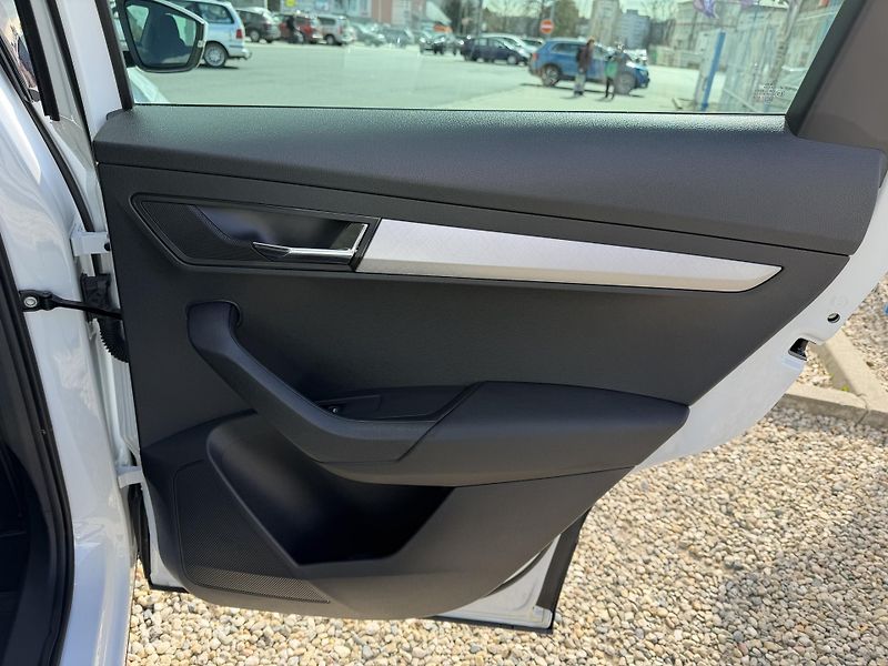 Škoda Karoq 1,0 TSi/81kW - Ambition  - fotka 46 z 67