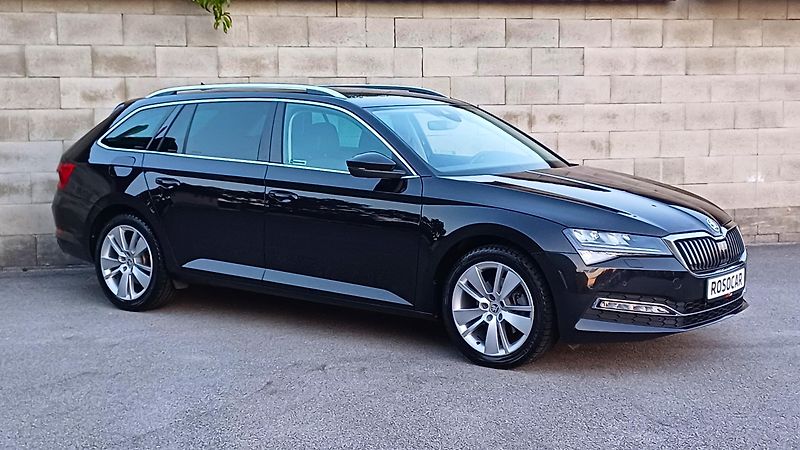 Škoda Superb 2.0 TSI 140kW WEBASTO-TZ-DPH  - fotka 3 z 37