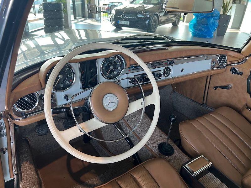 Mercedes-Benz Ostatní 230 SL PAGODA - fotka 8 z 14