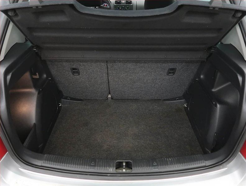 Škoda Fabia (2010) 1.2 TSI, Serv.kniha, nová STK - fotka 13 z 15