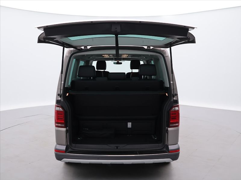 Volkswagen Multivan 2.0 TDI DSG 4x4 PanAmericana - fotka 9 z 35