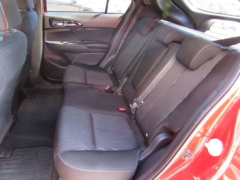 Mitsubishi Eclipse Cross (2018) 1.5T-MIVEC 4x4, ČR, servis - fotka 10 z 19