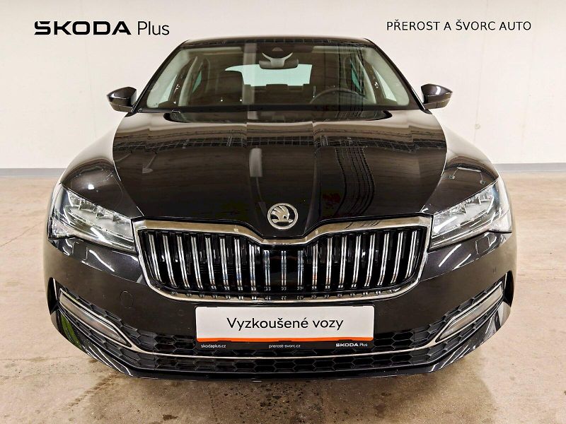 Škoda Superb (2024) 2.0 TDI 147 kW DSG 4x4 Style - fotka 4 z 31