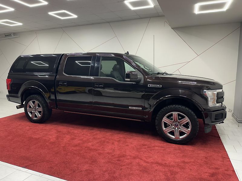 Ford F-150 (2020) LARIAT Nafta*DPH*1.MAJITEL*CZ - fotka 6 z 23