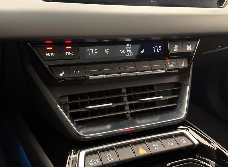 Audi e-tron GT Quattro HuD 360k Matrix Pano. - fotka 31 z 36