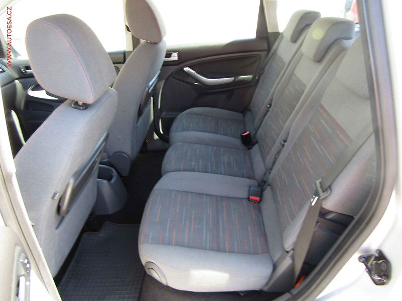 Ford C-MAX (2007) 1.8 16V, Klima - fotka 10 z 17