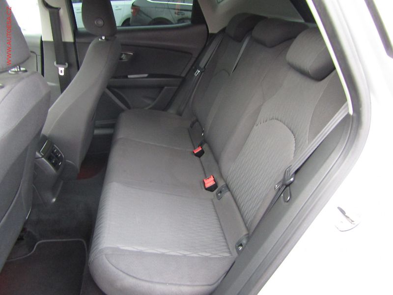Seat Leon (2013) 1.6TDi, AAC, tempo - fotka 10 z 19