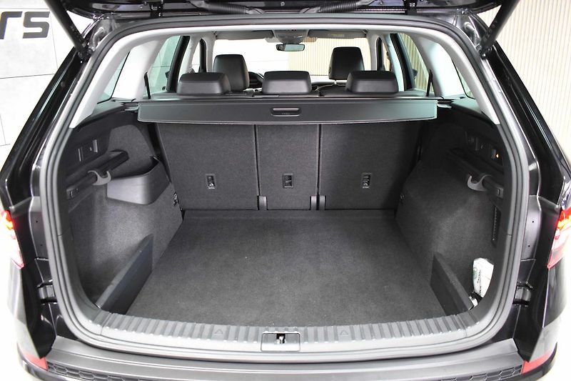 Škoda Kodiaq TDI 147kW L&K*TAŽNÉ*DPH*ČR 1.M - fotka 44 z 49
