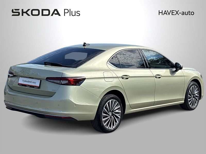 Škoda Superb (2024) 2.0 TDI 4x4 DSG L&K - fotka 2 z 33