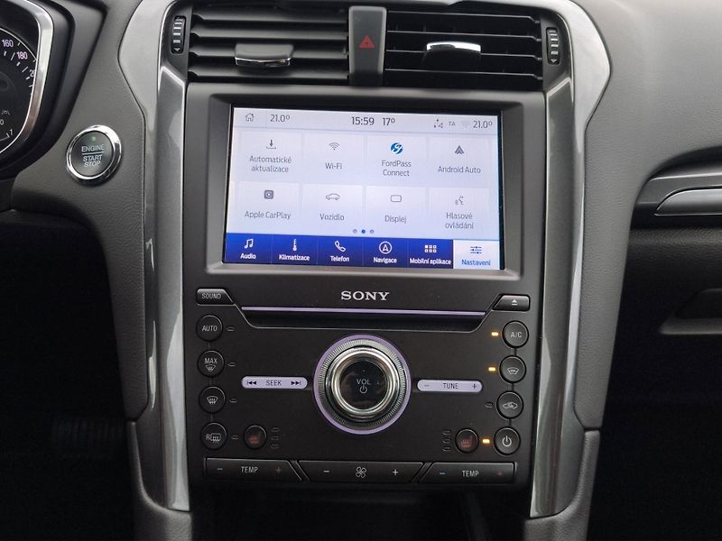 Ford Mondeo (2021) TITANIUM 4x4 2.0 EcoBlue 140kW - fotka 21 z 29