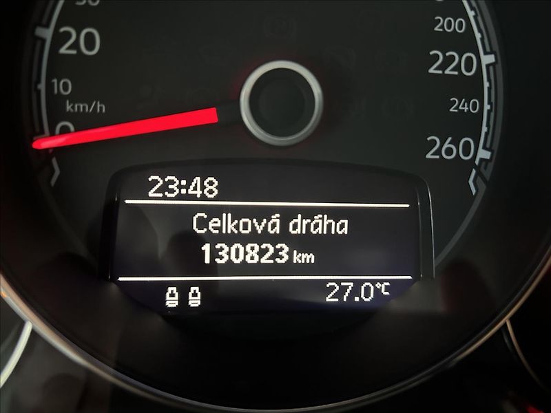 Volkswagen Beetle 1,2   TSI,ALLSTAR,ŘEMEN,SERVIS - fotka 13 z 25