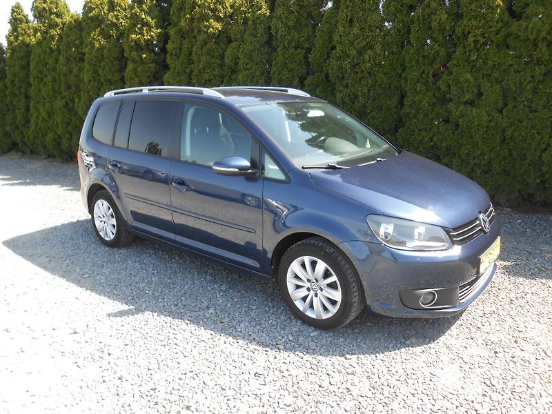 Volkswagen Touran 1.6TDi, NAVI,7Míst!!! - fotografie inzerátu