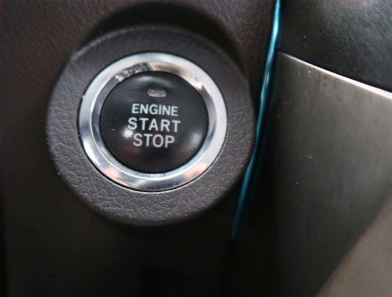 Toyota Verso (2010) 2.0 D-4D, 7 míst, nová STK - fotka 19 z 19